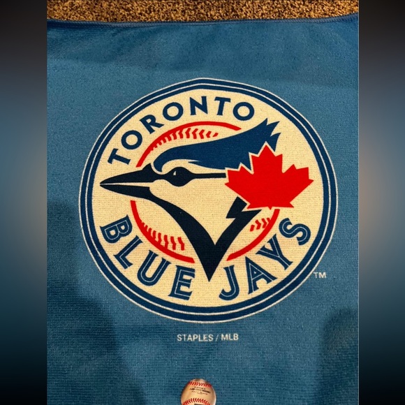 Staples/MLB bud light Toronto blue jays microfiber cloth - Picture 5 of 6